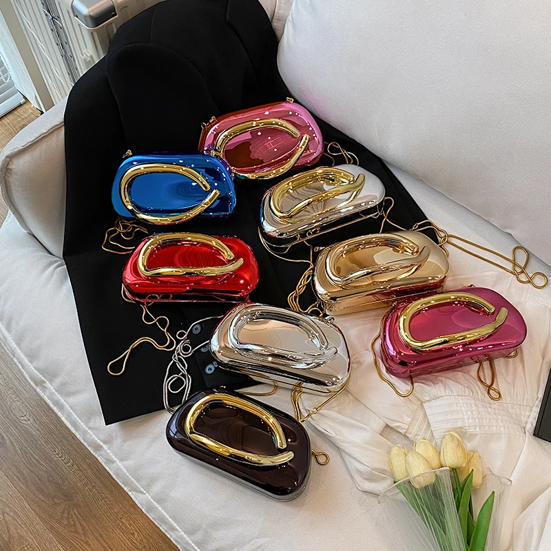 Tas Genggam Kotak Penutup Emas - Women Bags 2026 Trends ulasan dan harga