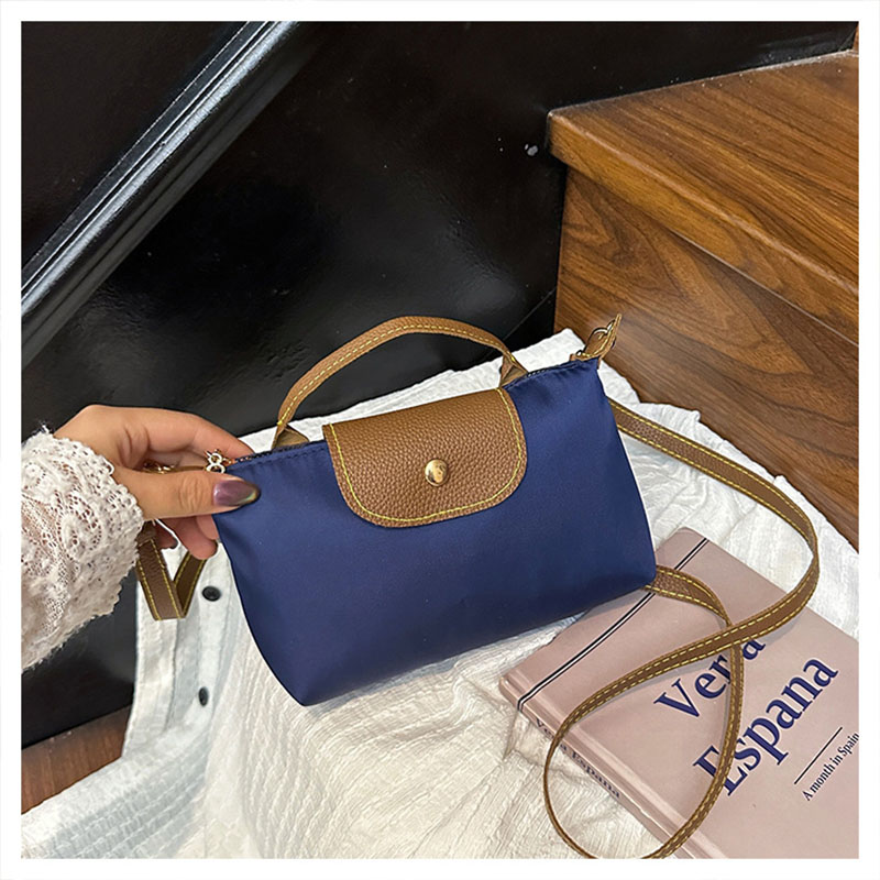 Tas Selempang Hijau Limau Tren - Women Bags 2026 Trends ulasan dan harga