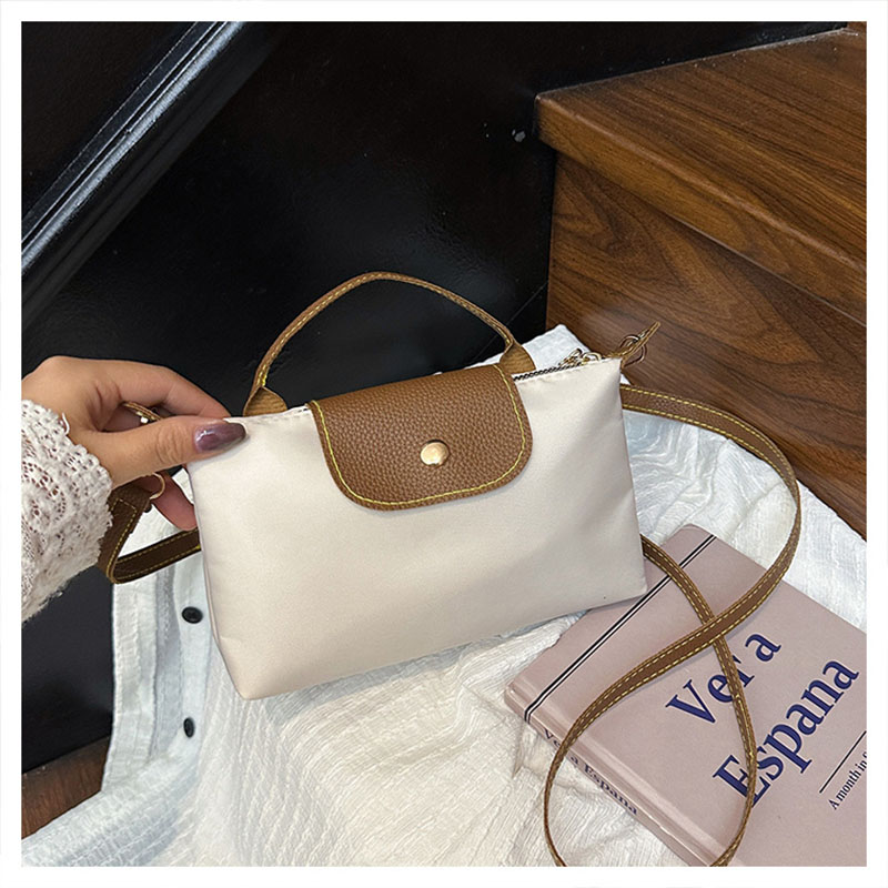 Tas Selempang Hijau Limau Tren - Women Bags 2026 Trends ulasan dan harga