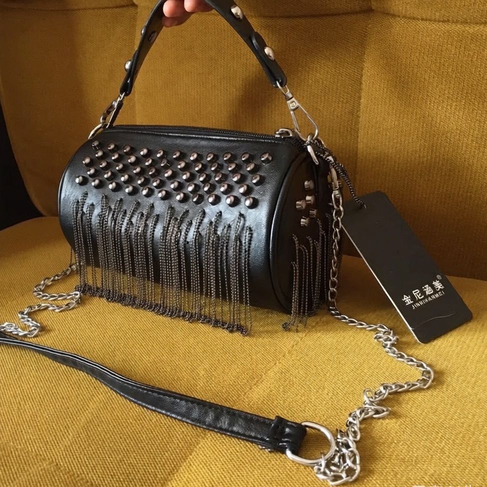 Tas Tangan Mini Berumbai Rivet - Women Bags 2026 Trends ulasan dan harga